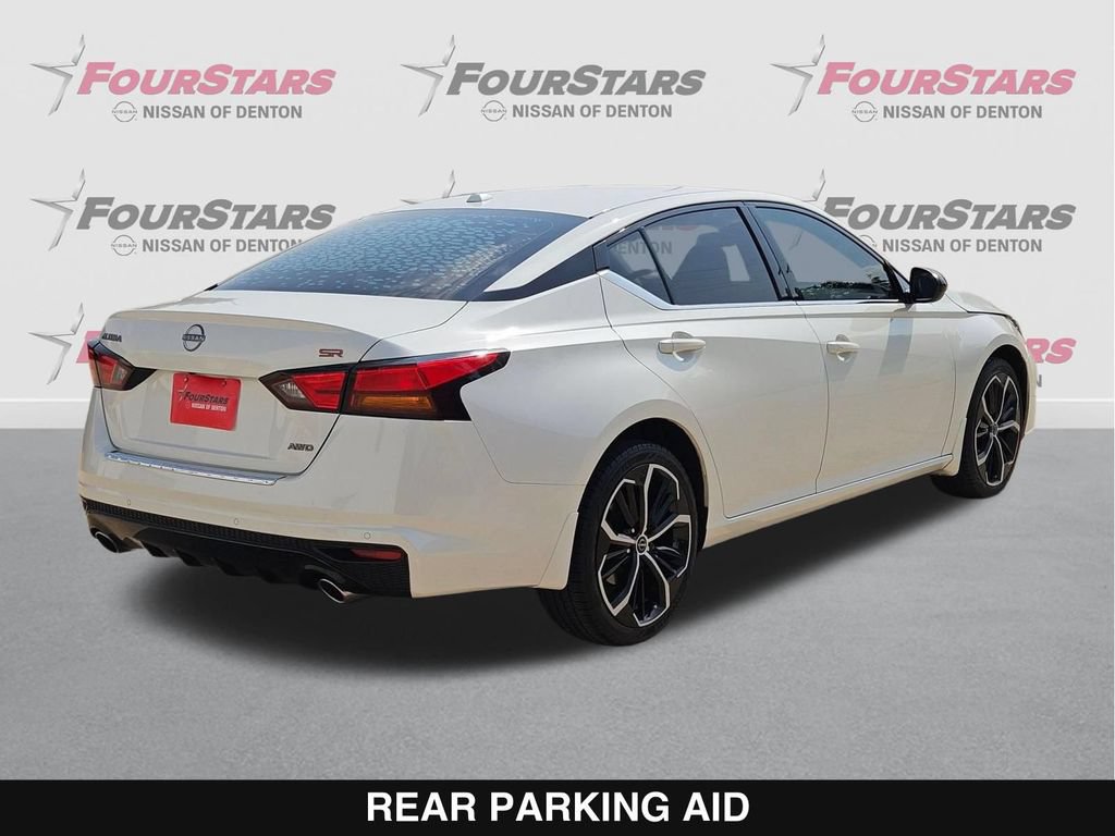 Used 2023 Nissan Altima 2.5 SR AWD/4WD image 4