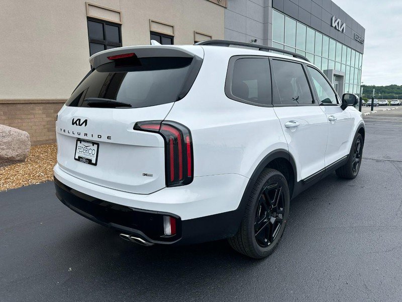 Used 2025 Kia Telluride EX X-Line AWD/4WD image 3