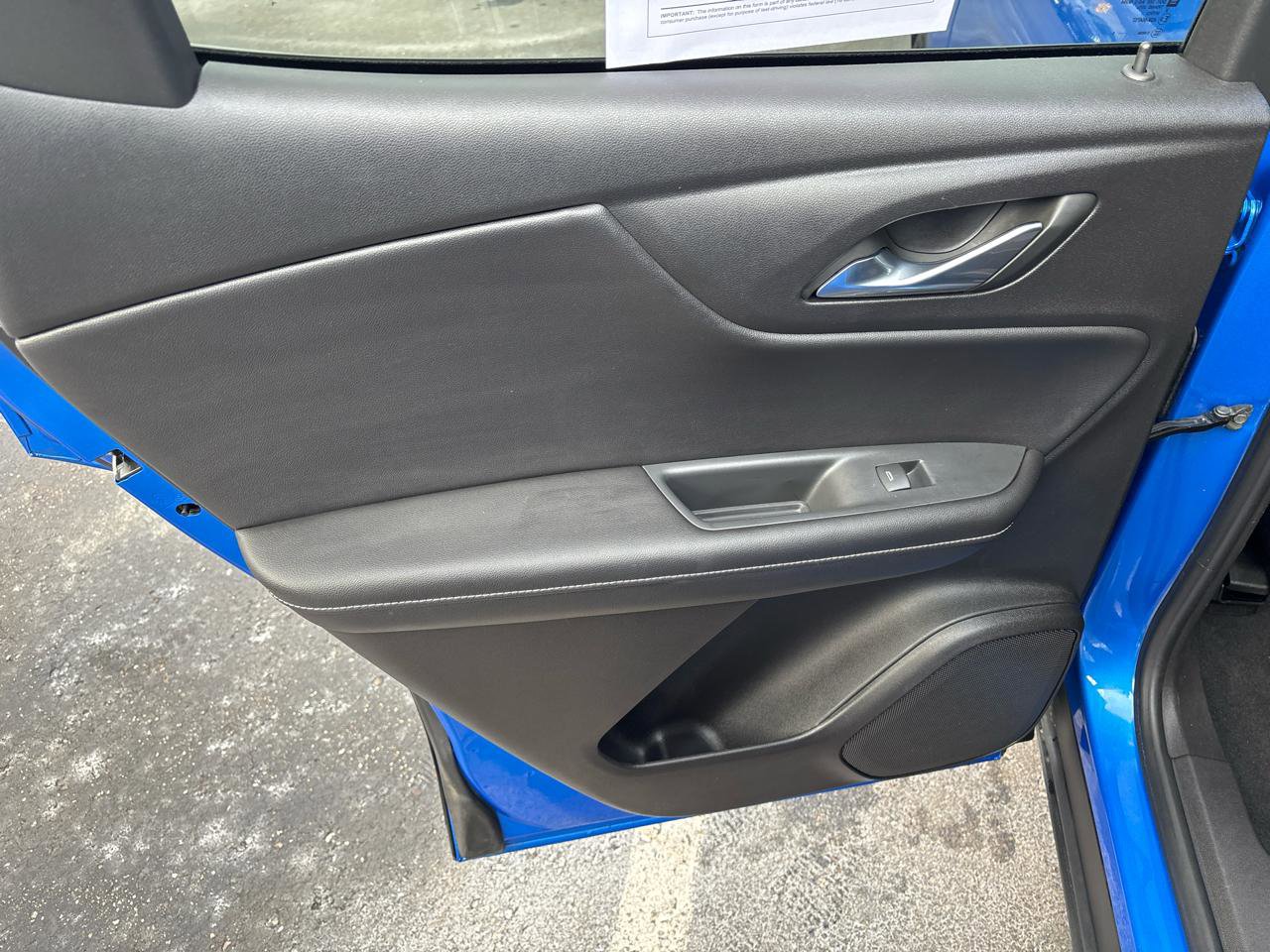 Used 2025 Chevrolet Blazer LT image 34