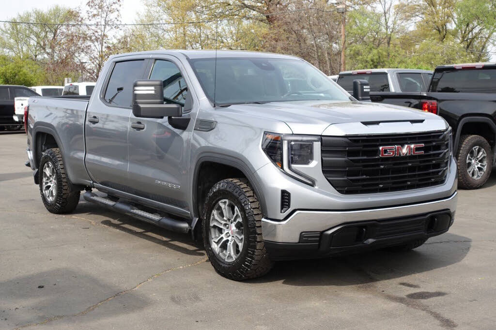 Used 2023 GMC Sierra 1500 Pro w/ Pro Value Package AWD/4WD image 5