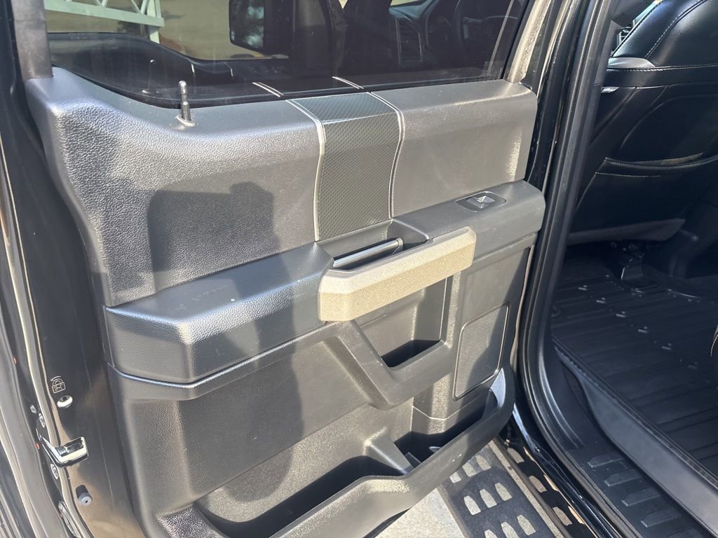 Used 2018 Ford F150 Raptor w/ Equipment Group 802A Luxury image 45