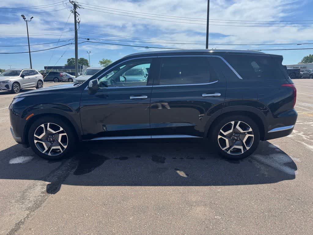 Used 2023 Hyundai Palisade Limited AWD/4WD image 8