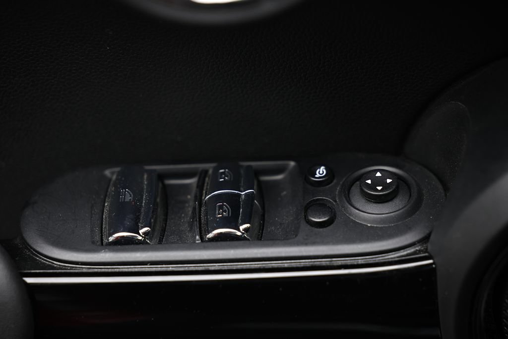 Used 2024 MINI Cooper S FWD image 18