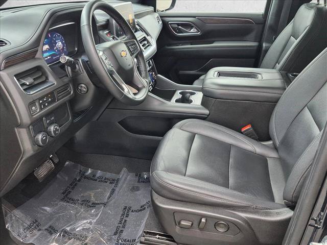 Used 2023 Chevrolet Suburban LT w/ LT Signature Plus Package RWD image 16