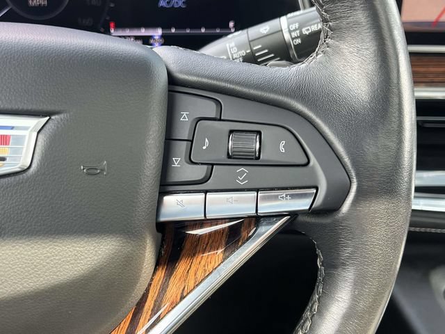 Used 2022 Cadillac Escalade Premium Luxury AWD/4WD image 28