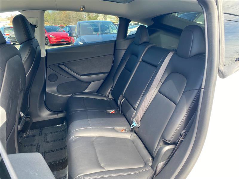 Used 2023 Tesla Model Y AWD image 10