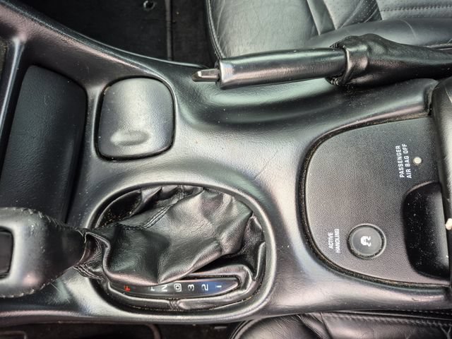 Used 2004 Chevrolet Corvette Coupe RWD image 23