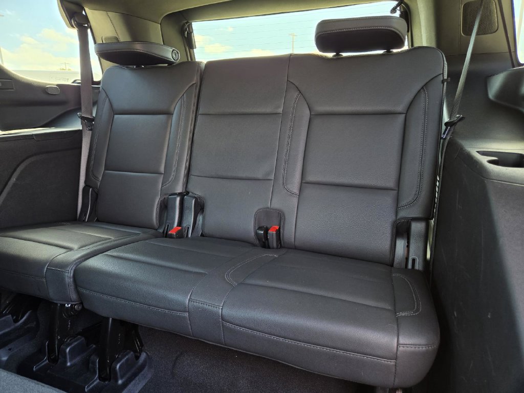 Used 2025 Chevrolet Tahoe Z71 AWD/4WD image 40