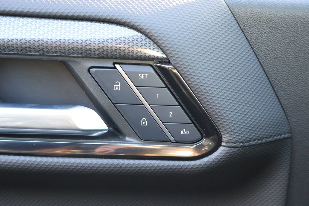 Certified 2024 Chevrolet Silverado 1500 ZR2 image 40