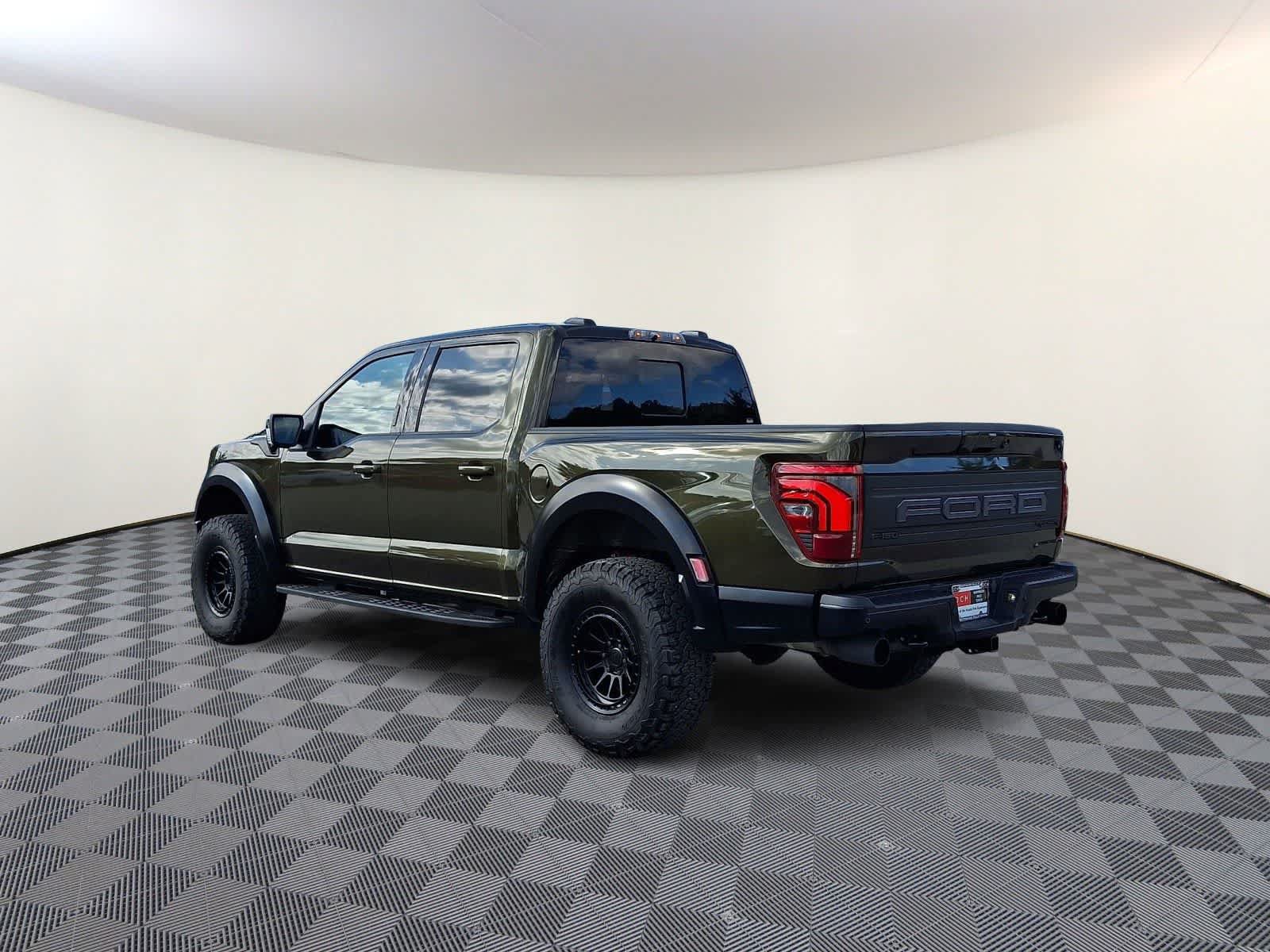 Used 2024 Ford F150 Raptor AWD/4WD image 7