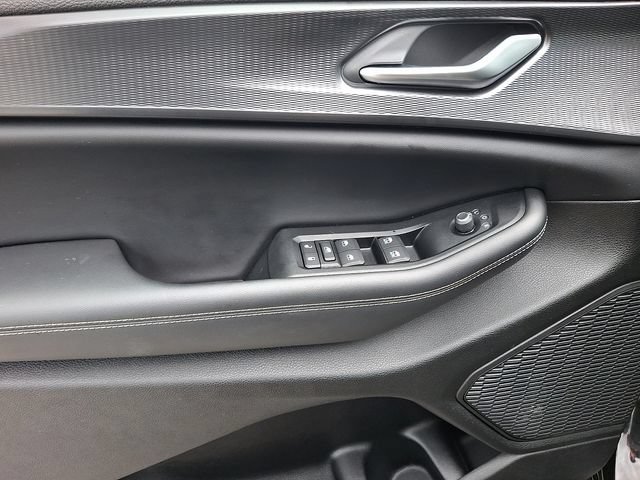 Used 2023 Jeep Grand Cherokee Laredo X AWD/4WD image 12
