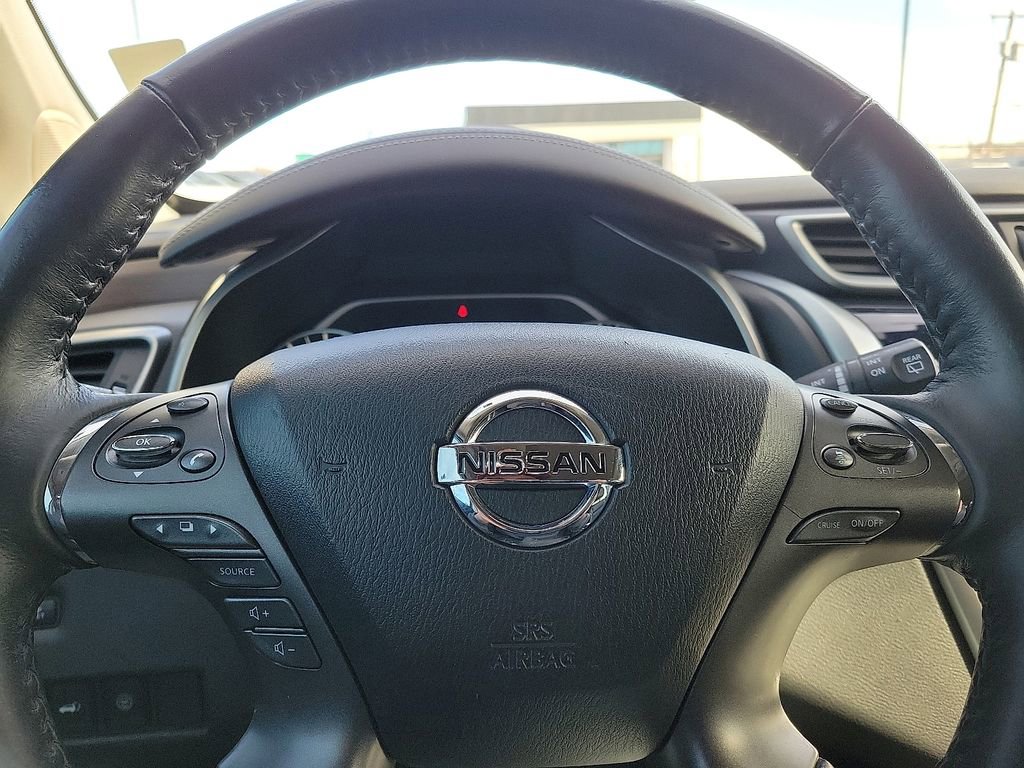 Used 2022 Nissan Murano Platinum w/ Cargo Package image 16