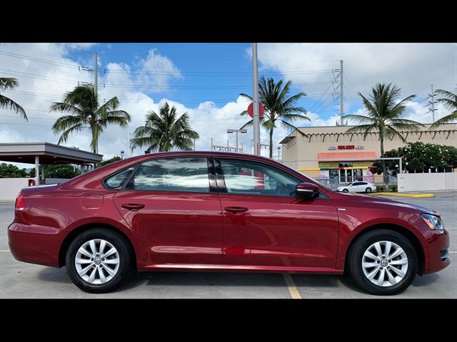 Used 2015 Volkswagen Passat 1.8T Wolfsburg Edition FWD image 4