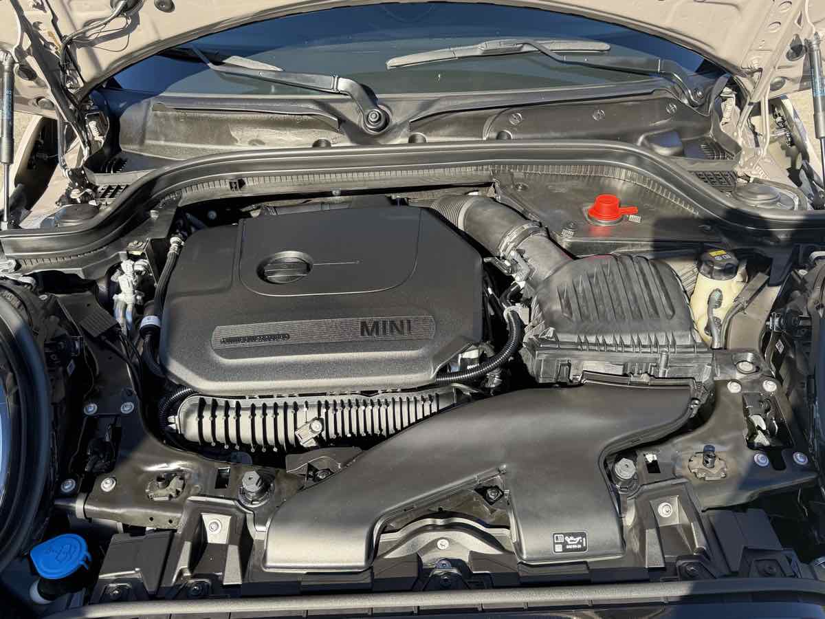 Used 2022 MINI Cooper S image 27