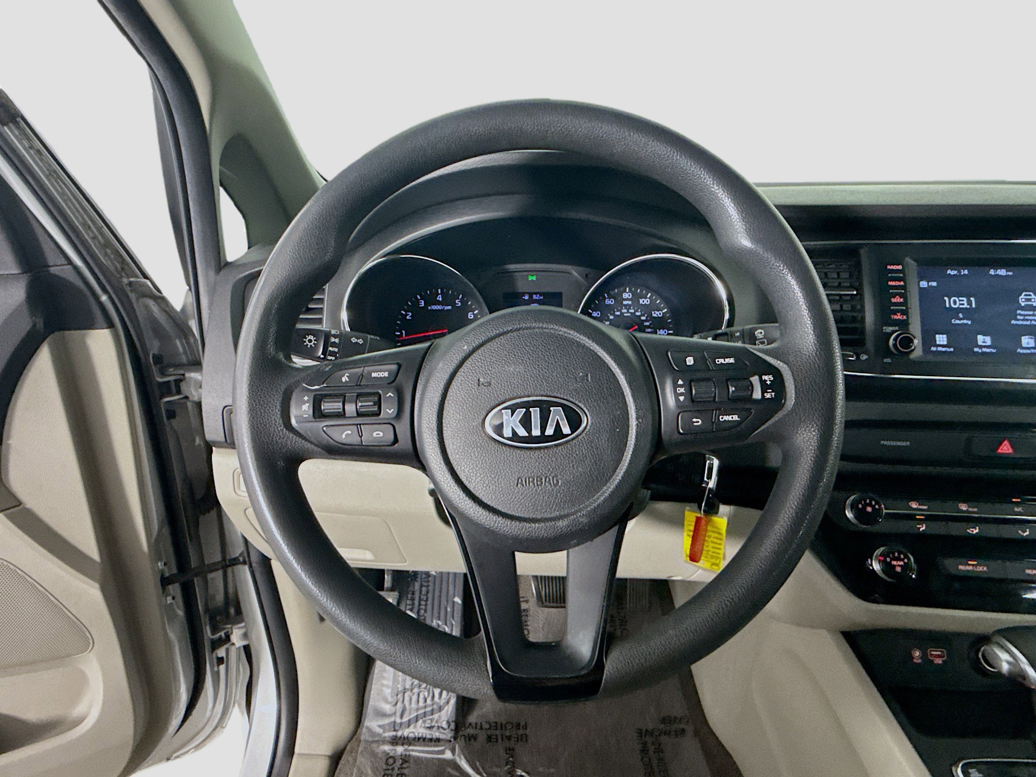 Used 2019 Kia Sedona LX image 13