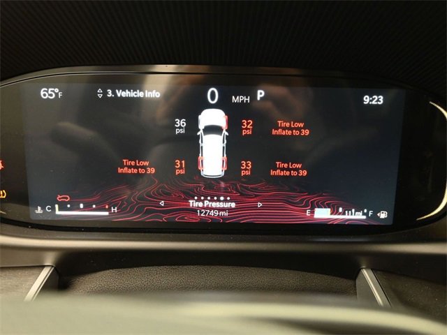 Used 2025 Jeep Wagoneer Series II image 38