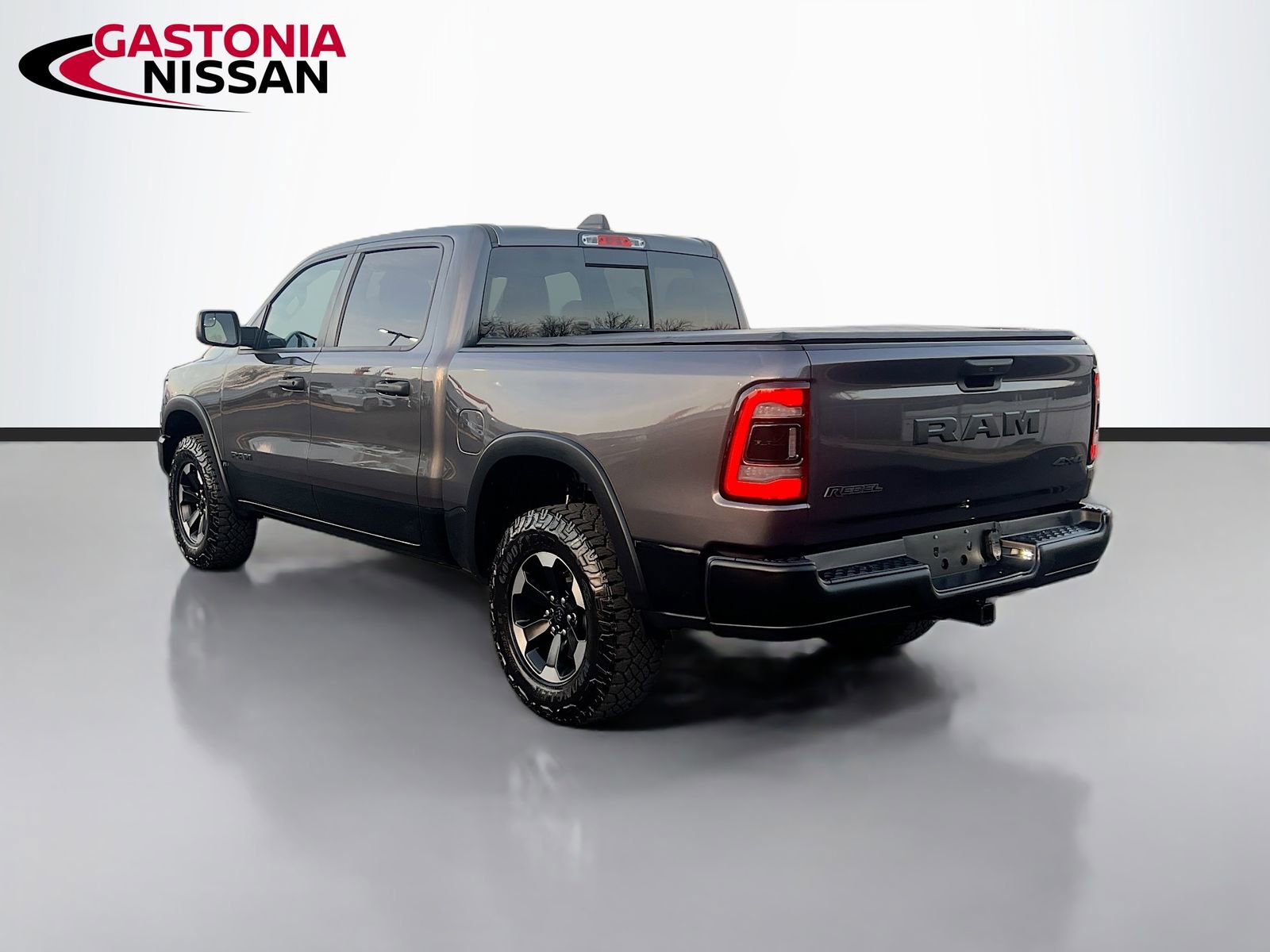 Used 2022 RAM 1500 Rebel image 6