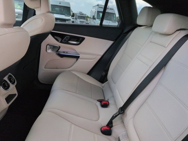 New 2026 Mercedes-Benz GLC 300 image 14
