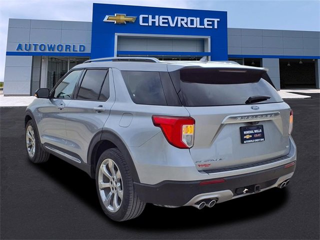 Used 2020 Ford Explorer Platinum w/ Premium Technology Package image 5