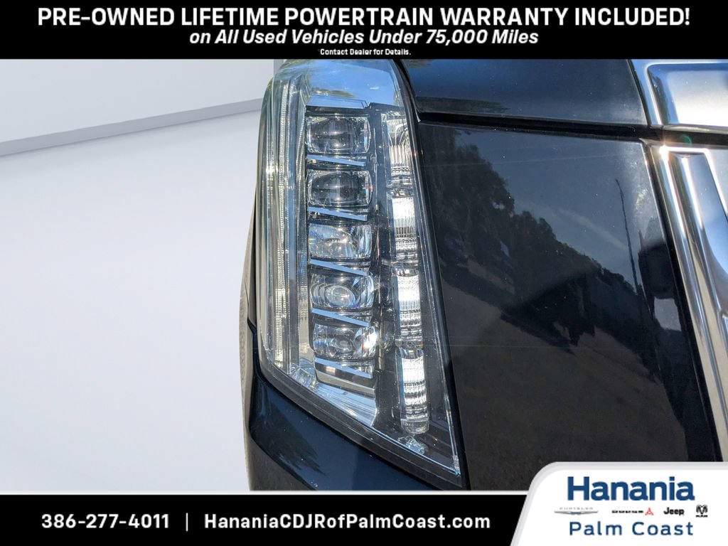 Used 2020 Cadillac Escalade Luxury AWD/4WD image 9