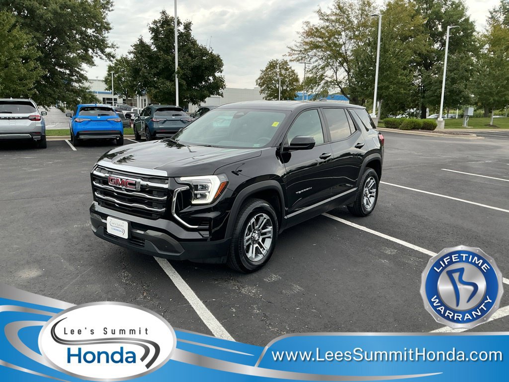Used 2026 GMC Terrain Elevation AWD/4WD image 1