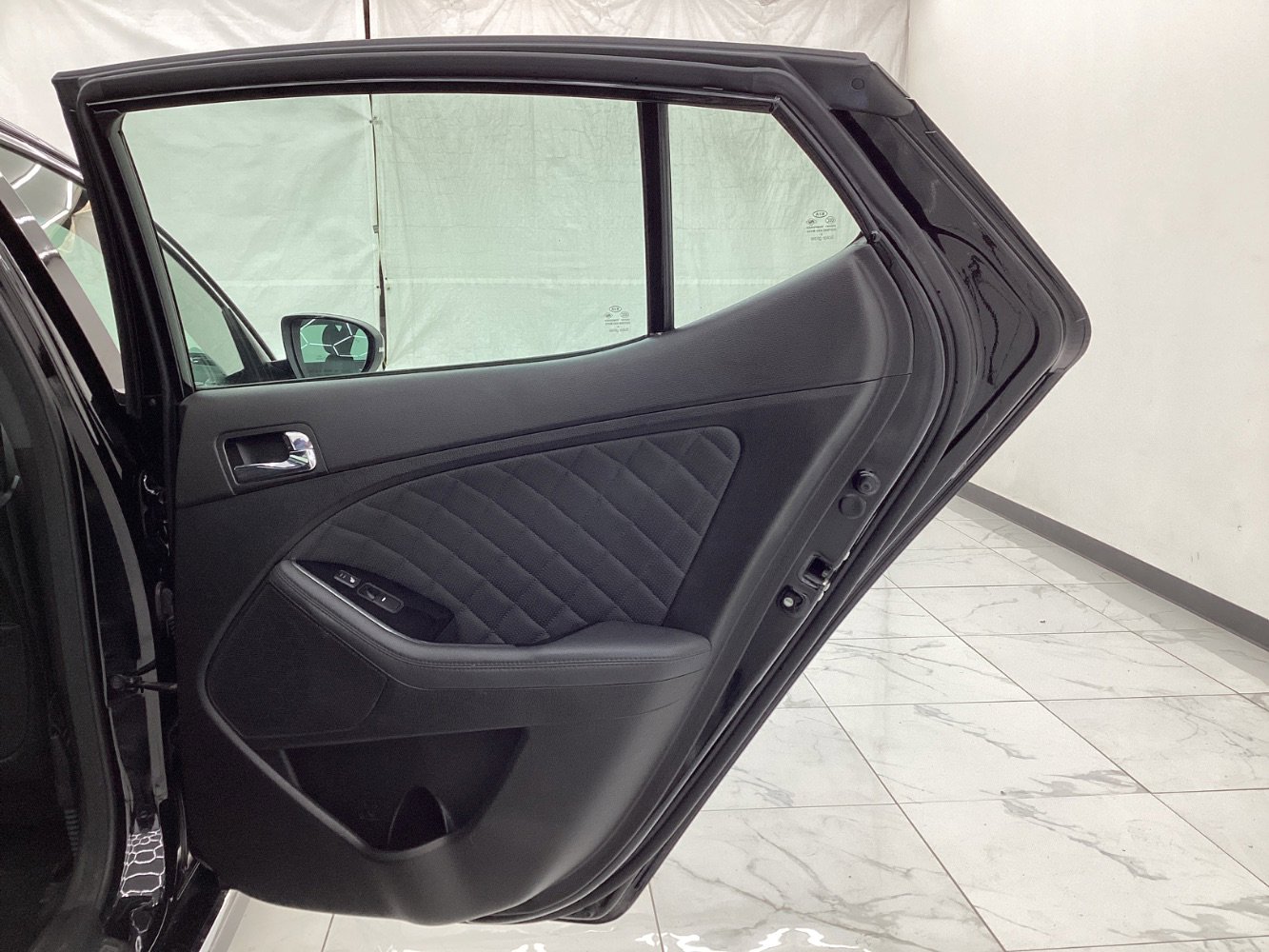 Used 2015 Kia Optima SX FWD image 25