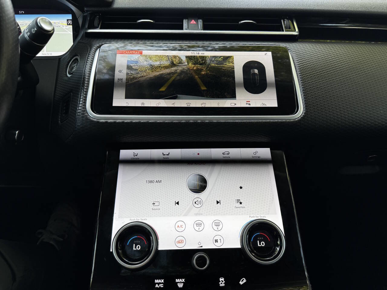 Used 2018 Land Rover Range Rover Velar S image 16