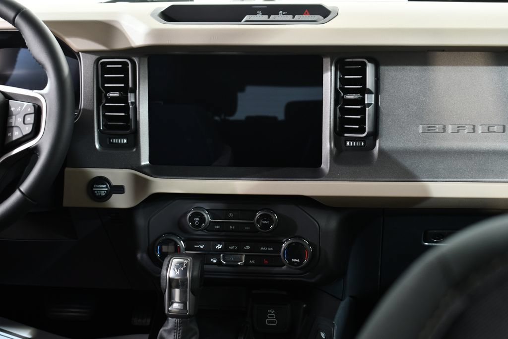 New 2026 Ford Bronco Big Bend AWD/4WD image 9