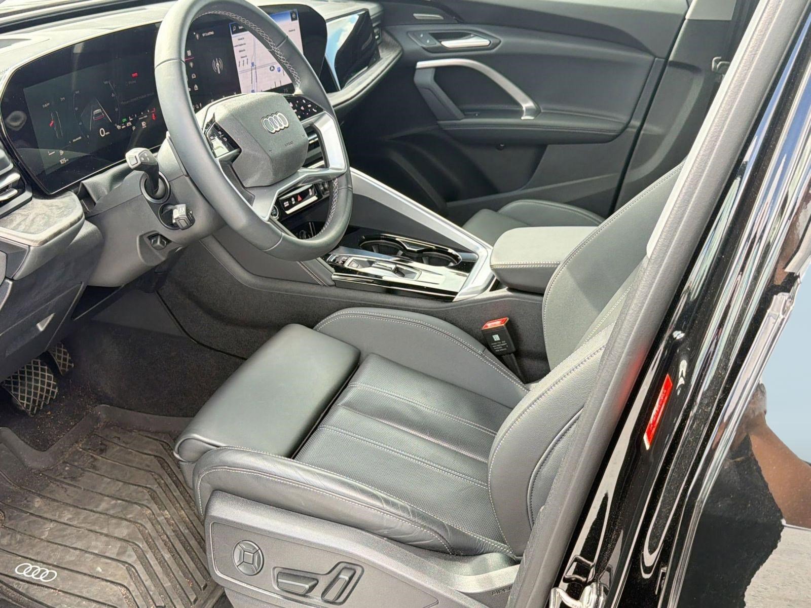 Certified 2025 Audi Q5 Premium Plus w/ Premium Plus AWD/4WD image 5