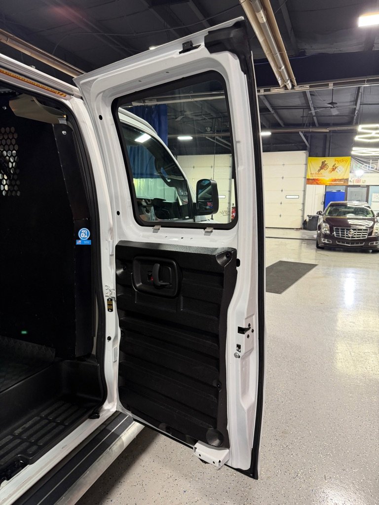 Used 2024 Chevrolet Express 2500 w/ Driver Convenience Package image 19
