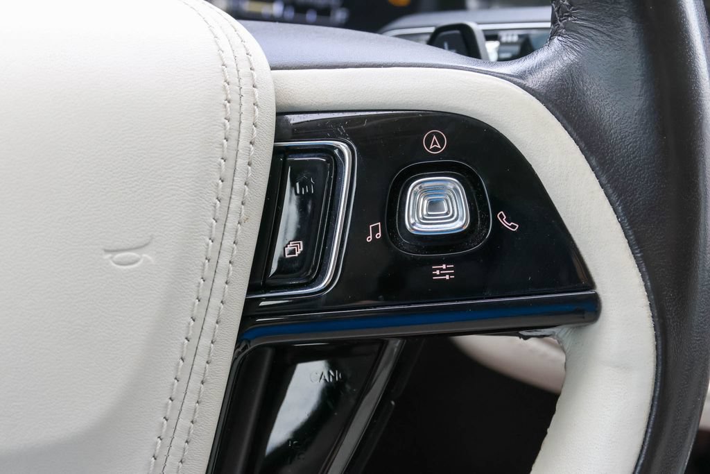 Used 2023 Lincoln Aviator Black Label w/ Class IV Trailer Tow Package AWD/4WD image 37