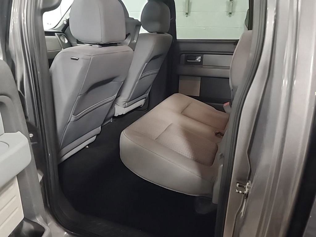 Used 2013 Ford F150 XLT w/ Luxury Equipment Group image 5
