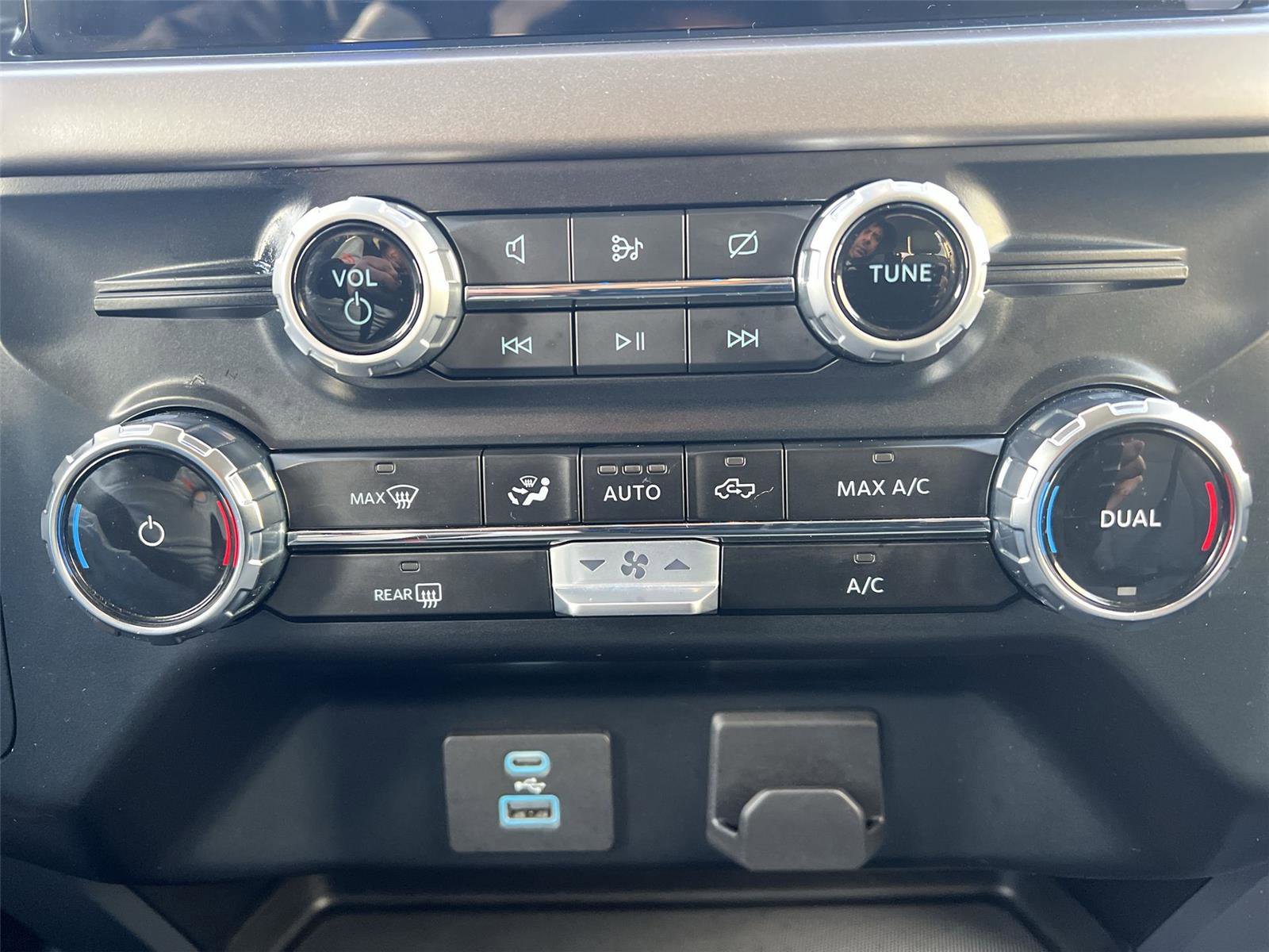 Used 2024 Ford F150 XLT image 20