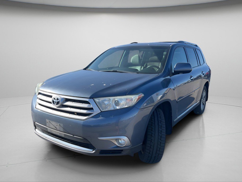 Used 2013 Toyota Highlander Limited w/ Convenience Pkg AWD/4WD image 17