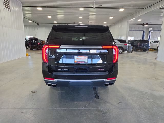 Used 2025 GMC Yukon XL Denali AWD/4WD image 7