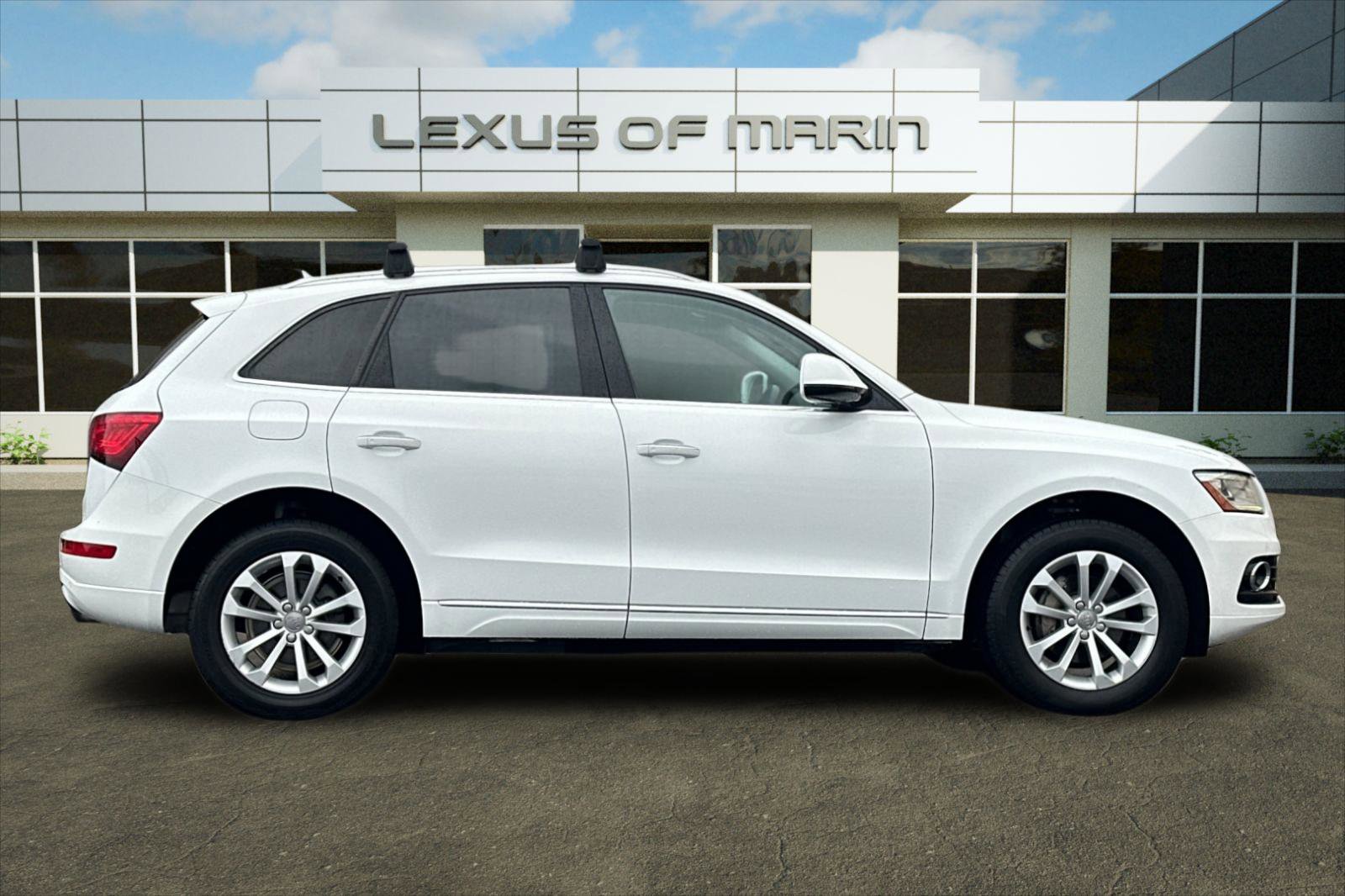 Used 2015 Audi Q5 2.0T Premium Plus w/ Technology Package AWD/4WD image 7