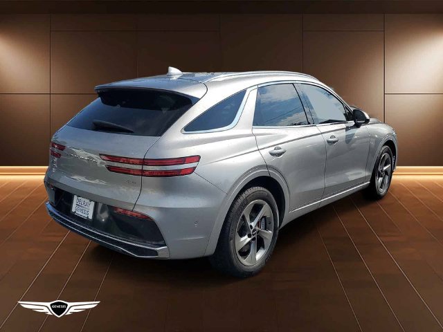 Certified 2026 Genesis GV70 2.5T Advanced AWD/4WD image 6