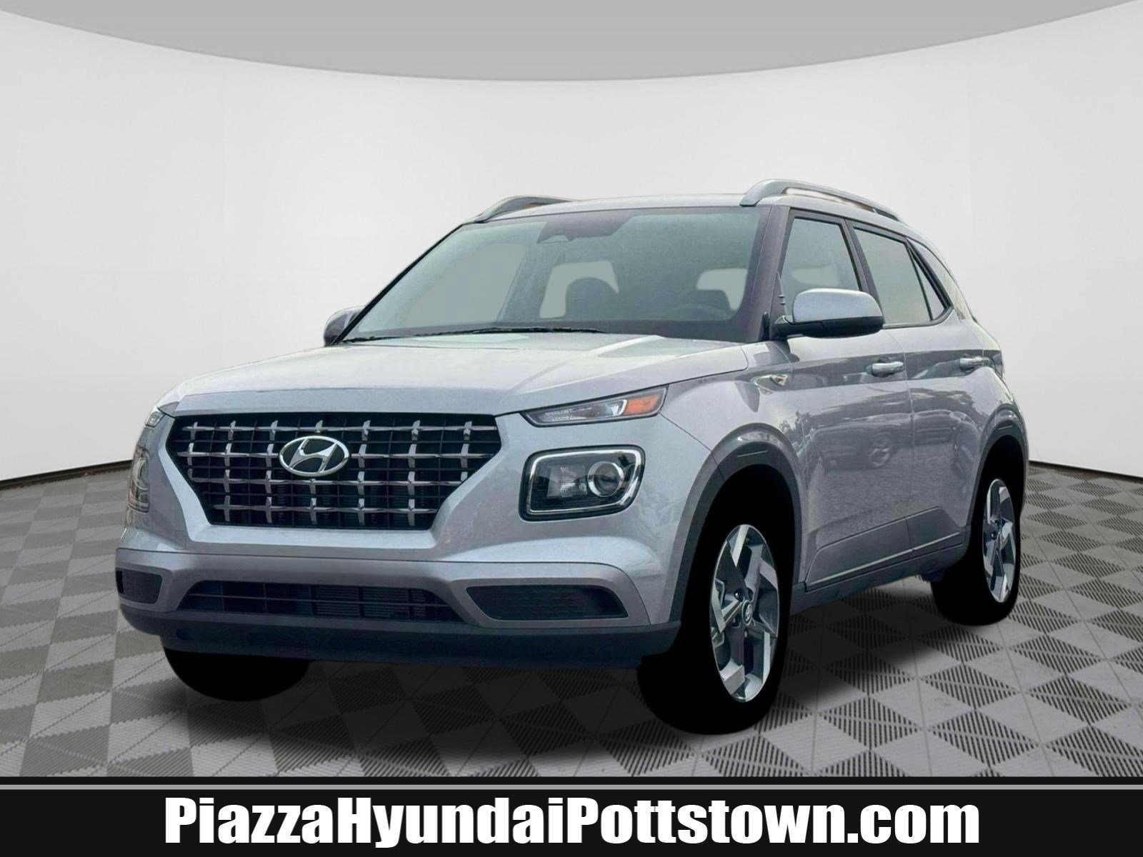 New 2026 Hyundai Venue SEL FWD image 1