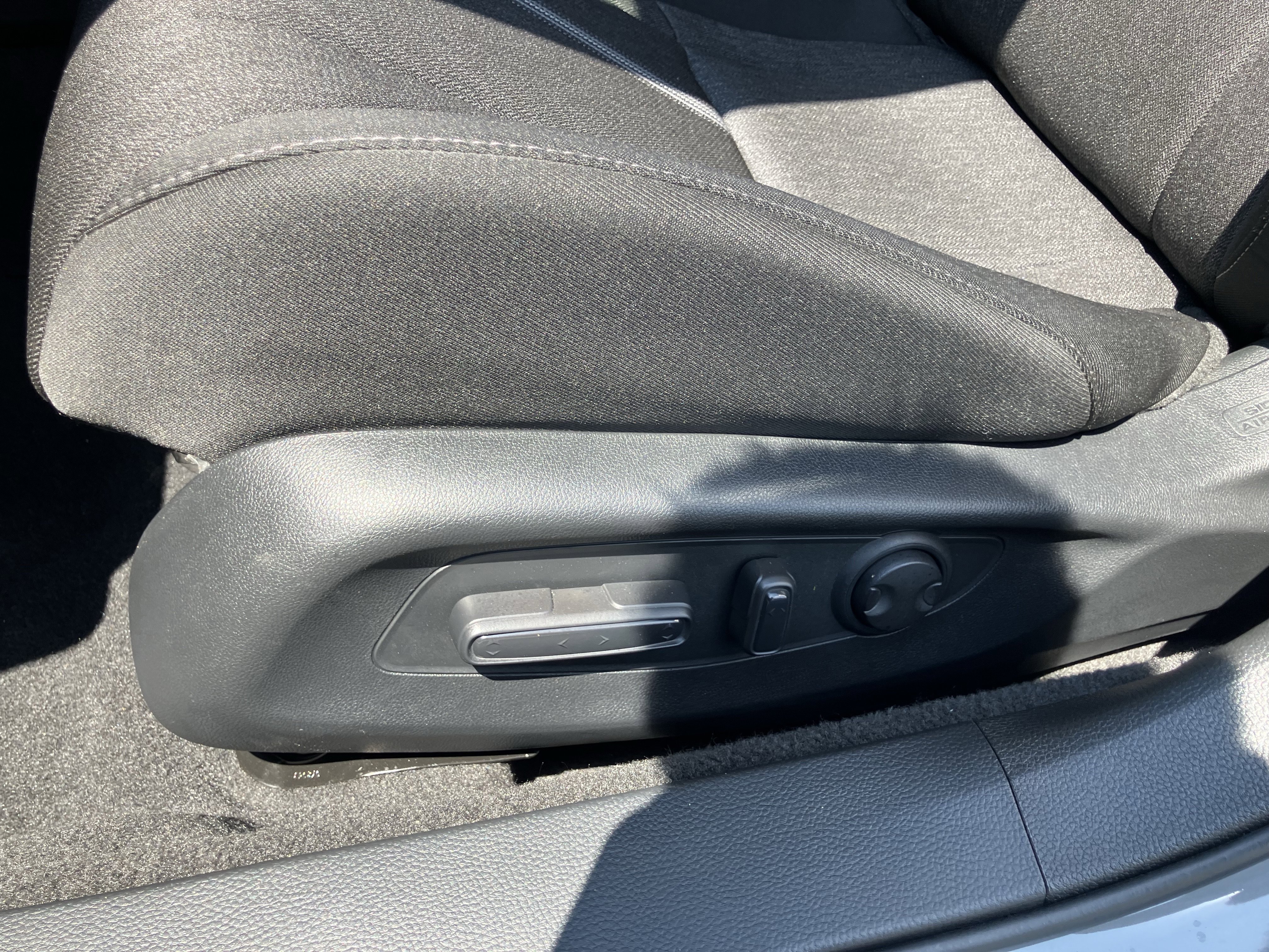 Used 2025 Honda Accord Sport image 18