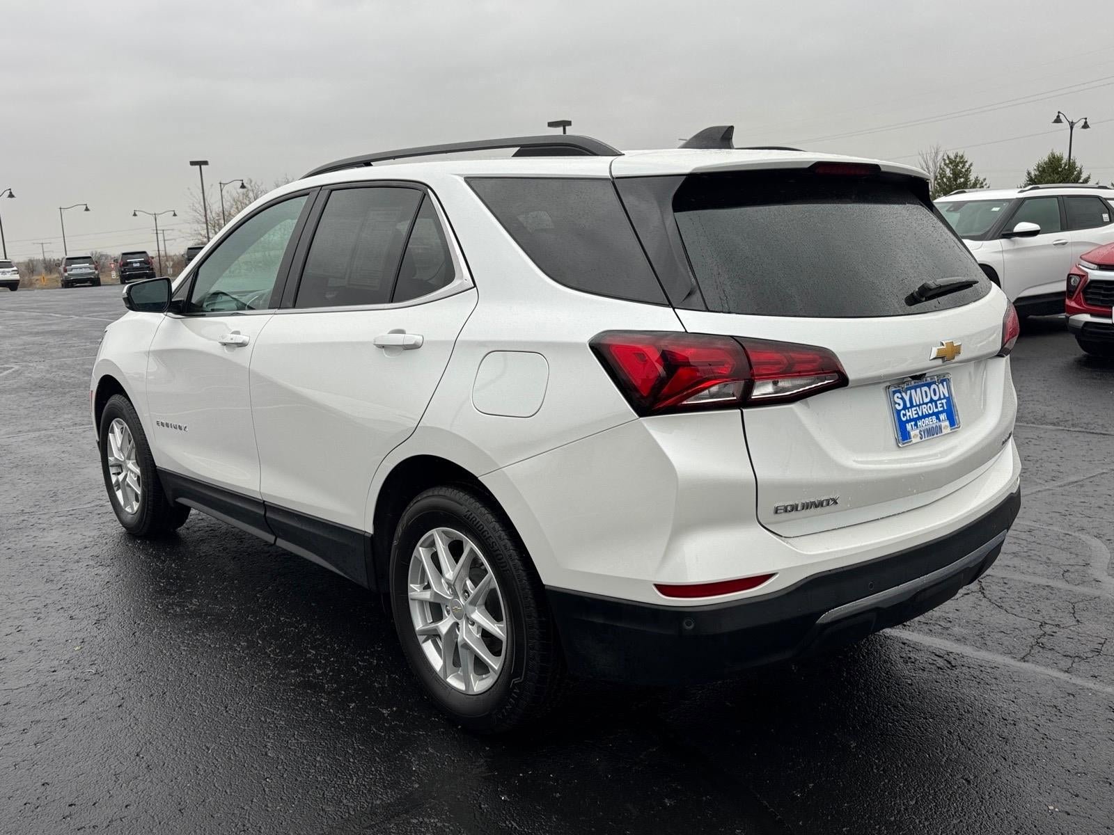 Used 2024 Chevrolet Equinox LT AWD/4WD image 3