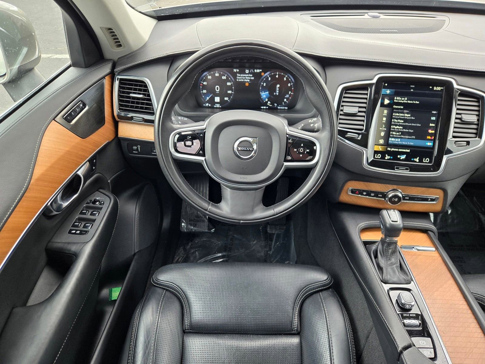 Used 2020 Volvo XC90 T6 Inscription w/ Protection Package Premier image 13