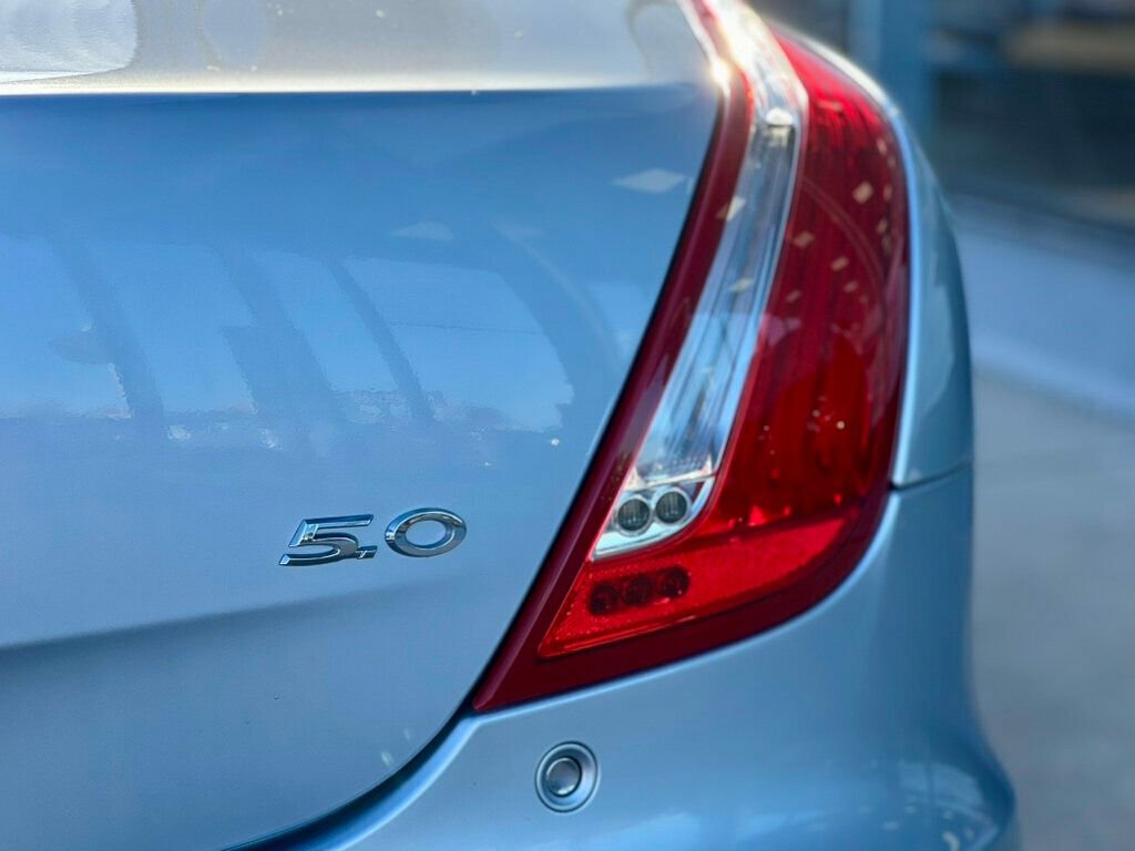 Used 2011 Jaguar XJ L image 11