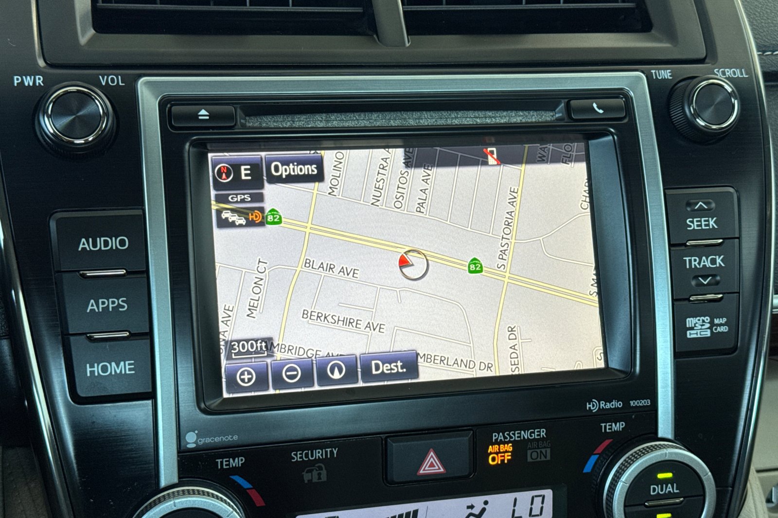 Used 2014 Toyota Camry XLE FWD image 22