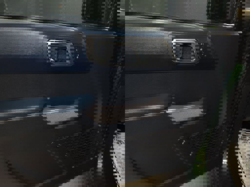 Used 2023 Ford Bronco Outer Banks image 14