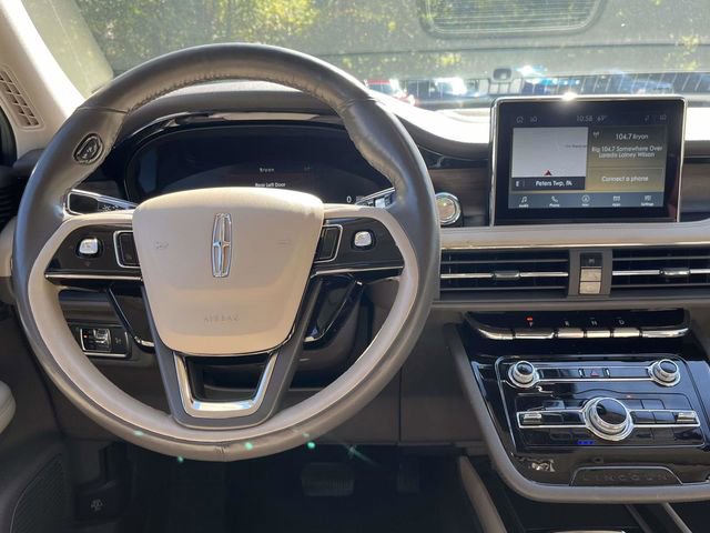 Used 2022 Lincoln Corsair Reserve w/ Equipment Group 201A image 25