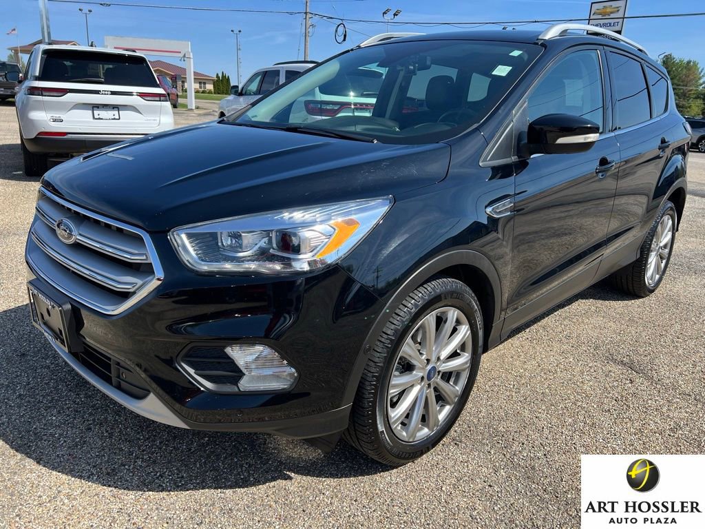 Used 2018 Ford Escape Titanium FWD image 1