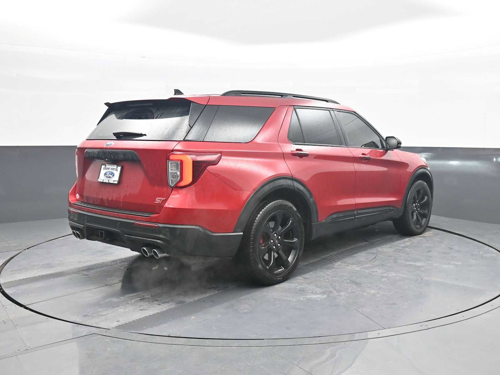 Used 2023 Ford Explorer ST w/ Equipment Group 401A image 8