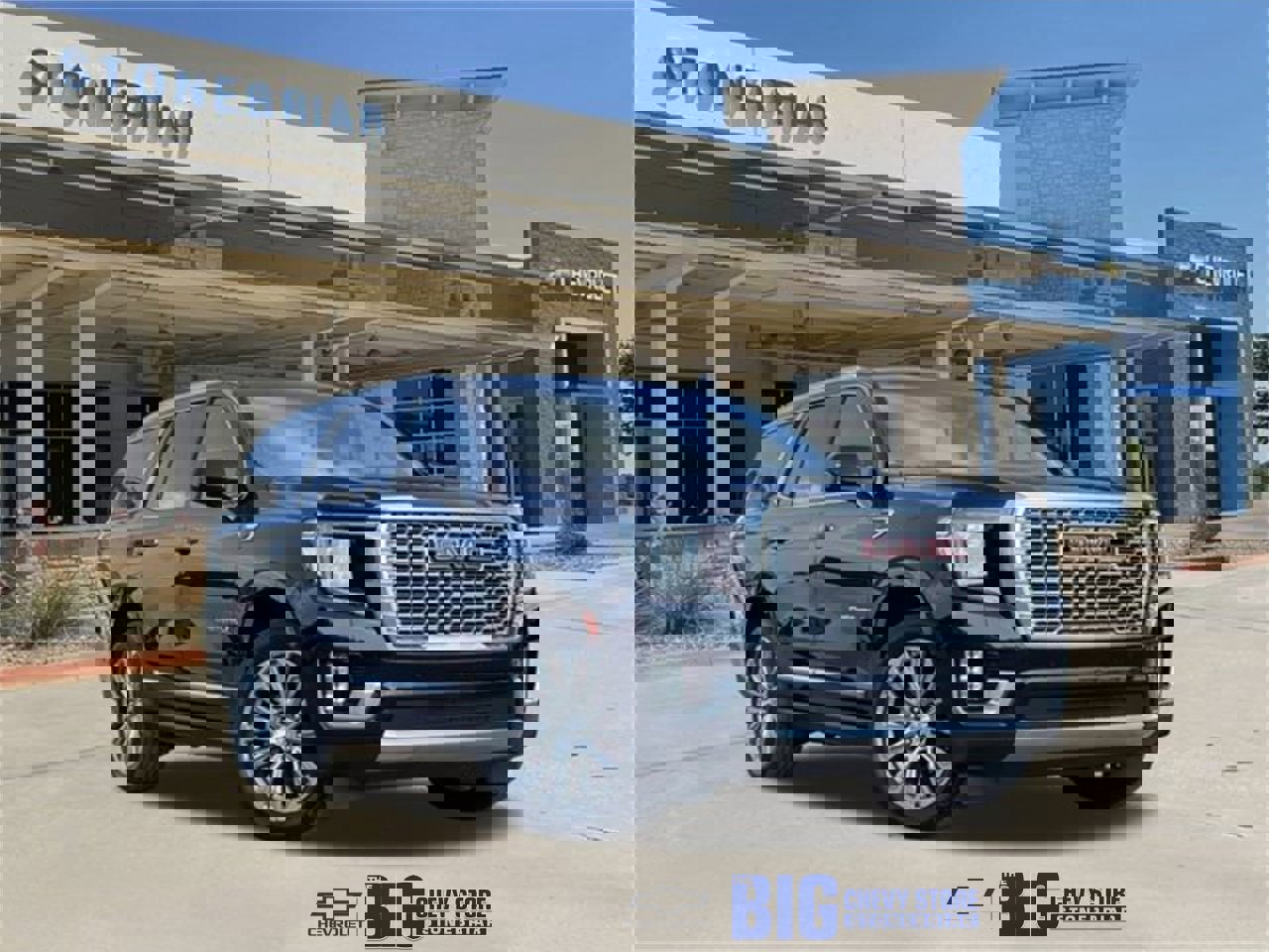 Used 2023 GMC Yukon Denali w/ Denali Reserve Package