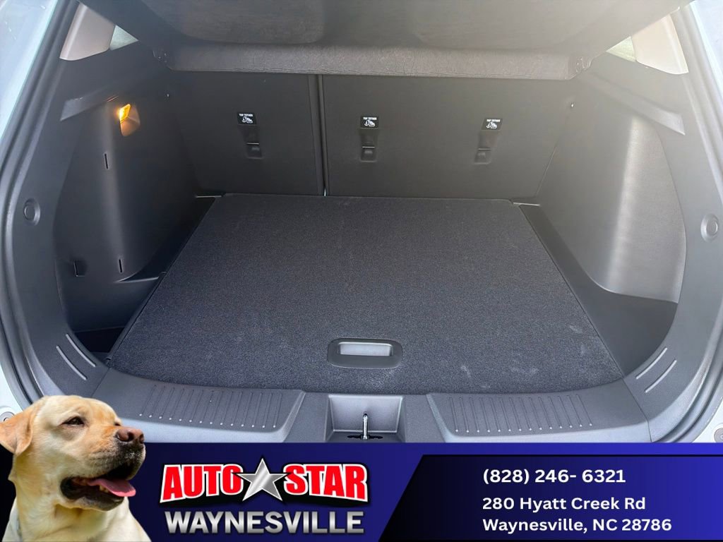 New 2025 Chevrolet Trax LT w/ LT Convenience Package image 5