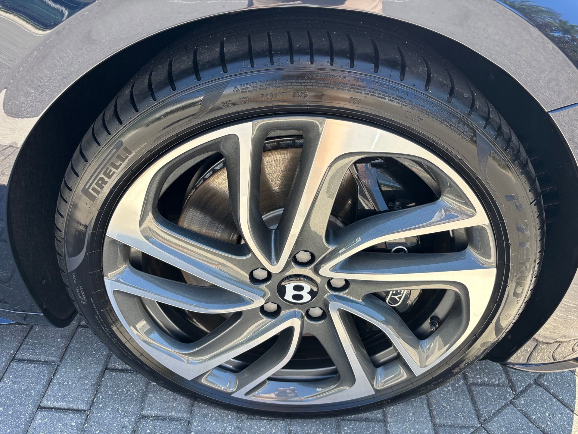 New 2025 Bentley Continental GT Speed image 32